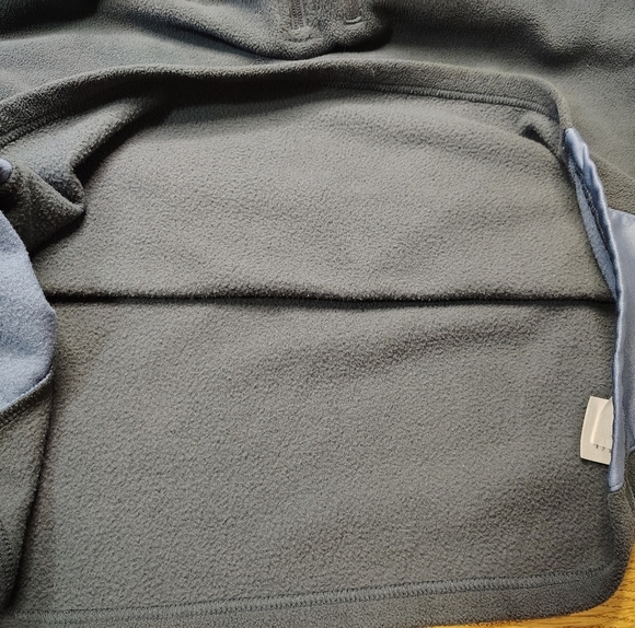 Columbia Men's Fleece ½ Zip Pocket Winter Sweater, XL, grey. - Picture 10 of 16